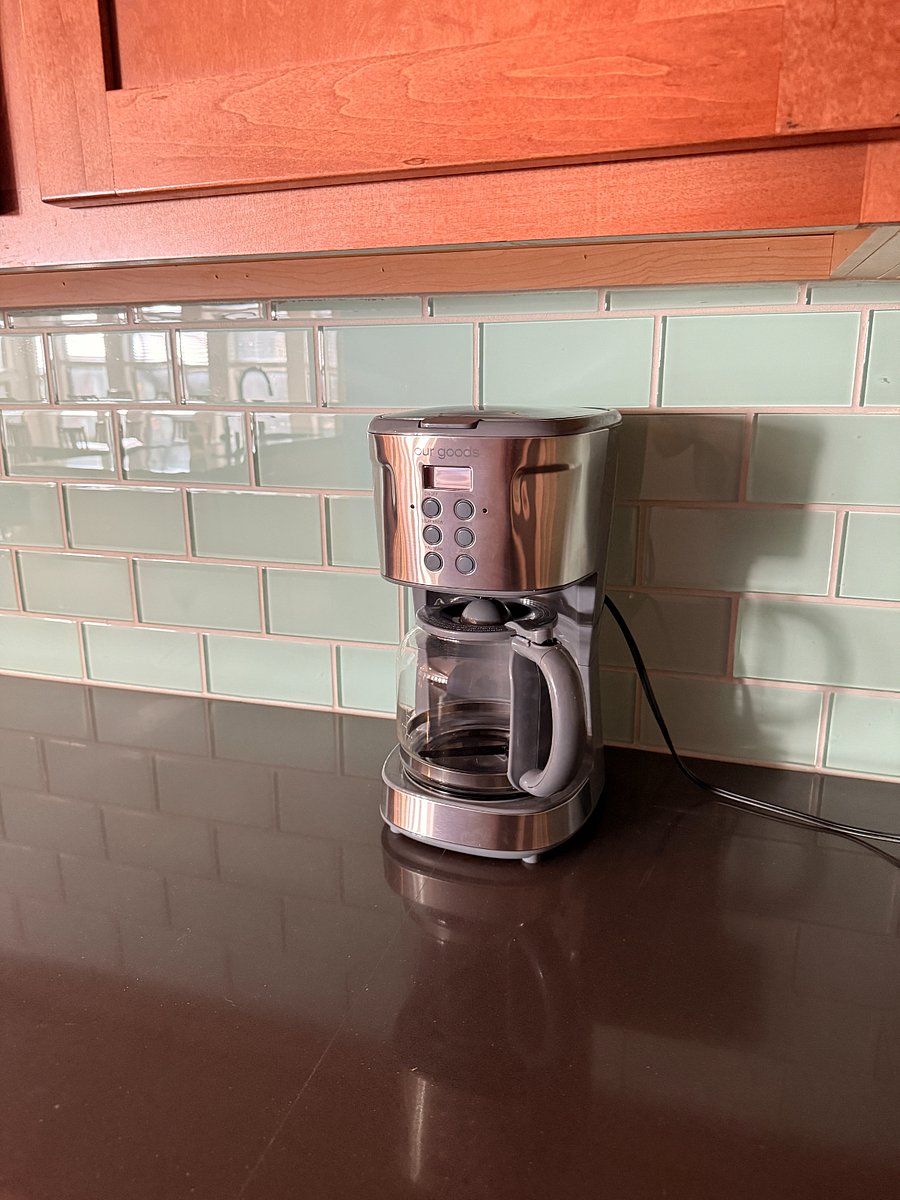 coffee pot 