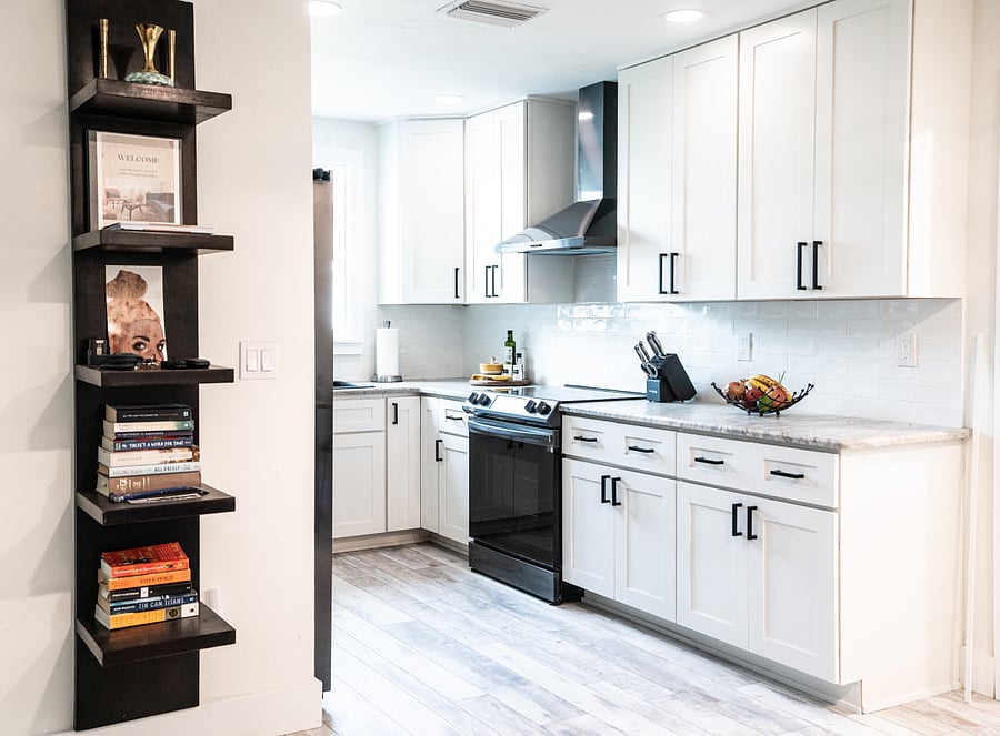 Fully equipped kitchen in our Fort Myers home. 