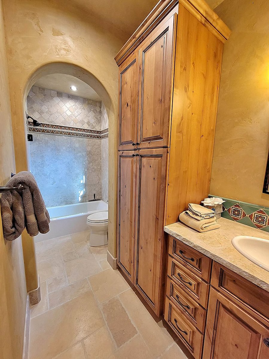 Secondary bathroom