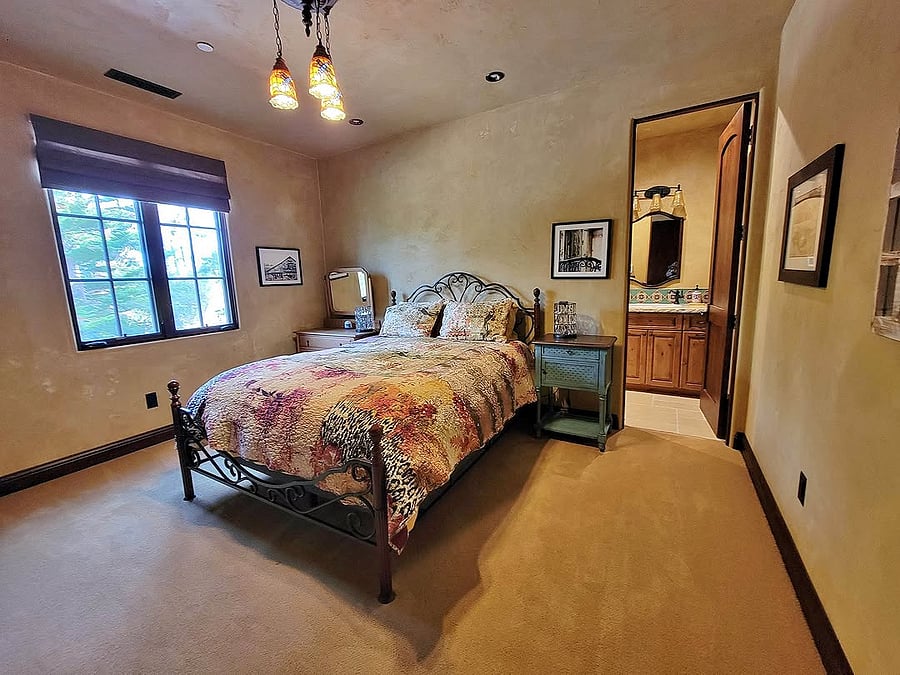 Secondary Ensuite Bedroom