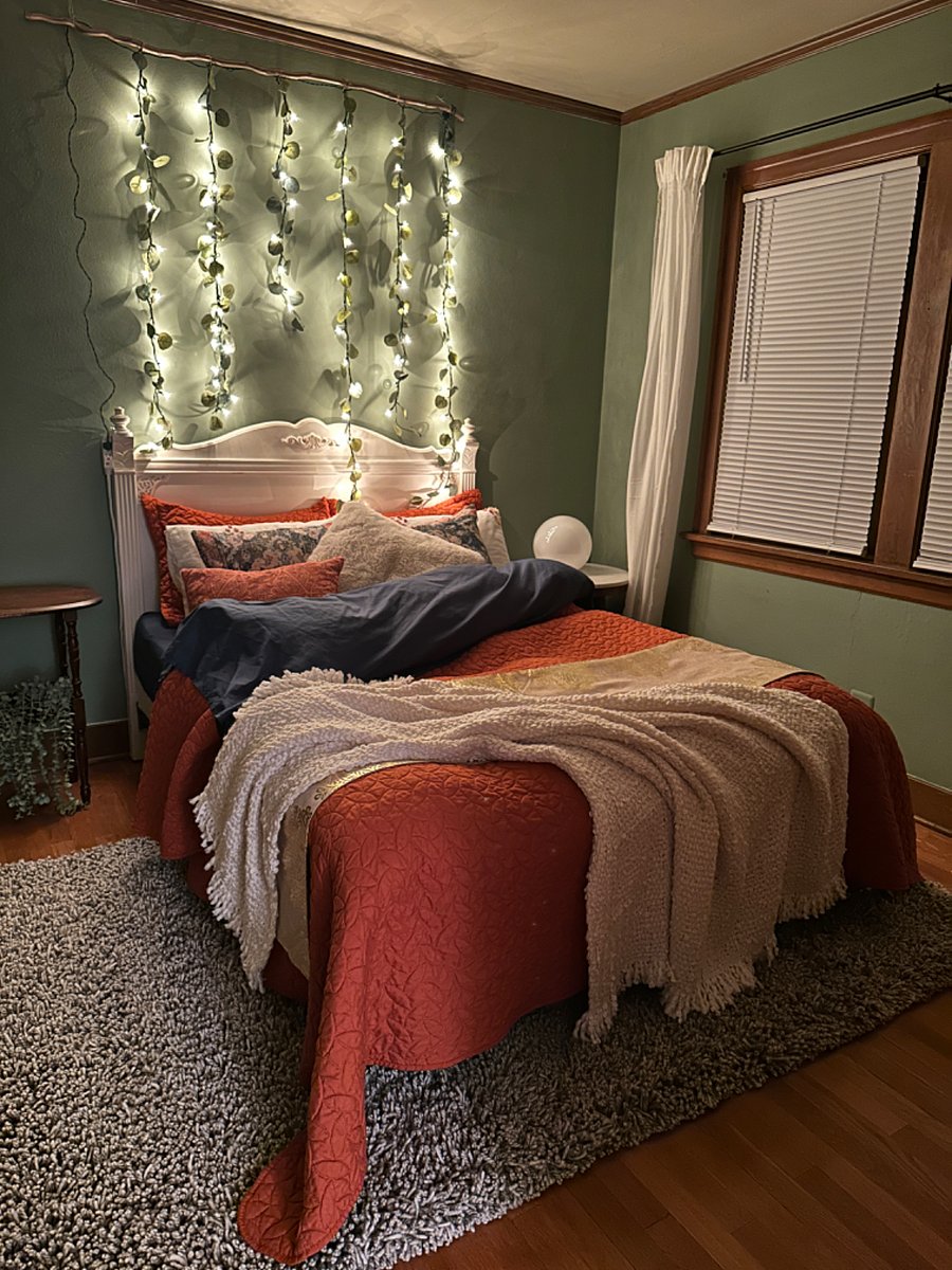2nd Bedroom on Main Floor - Bedroom with Full Bed & Secretary Desk.