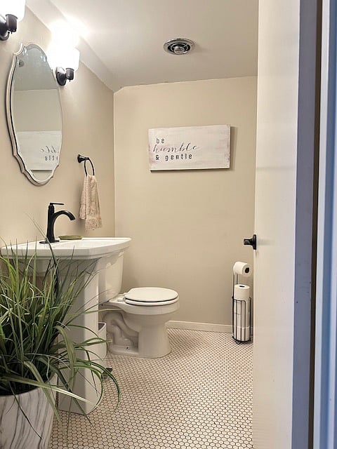 Upper Floor - Half Bath