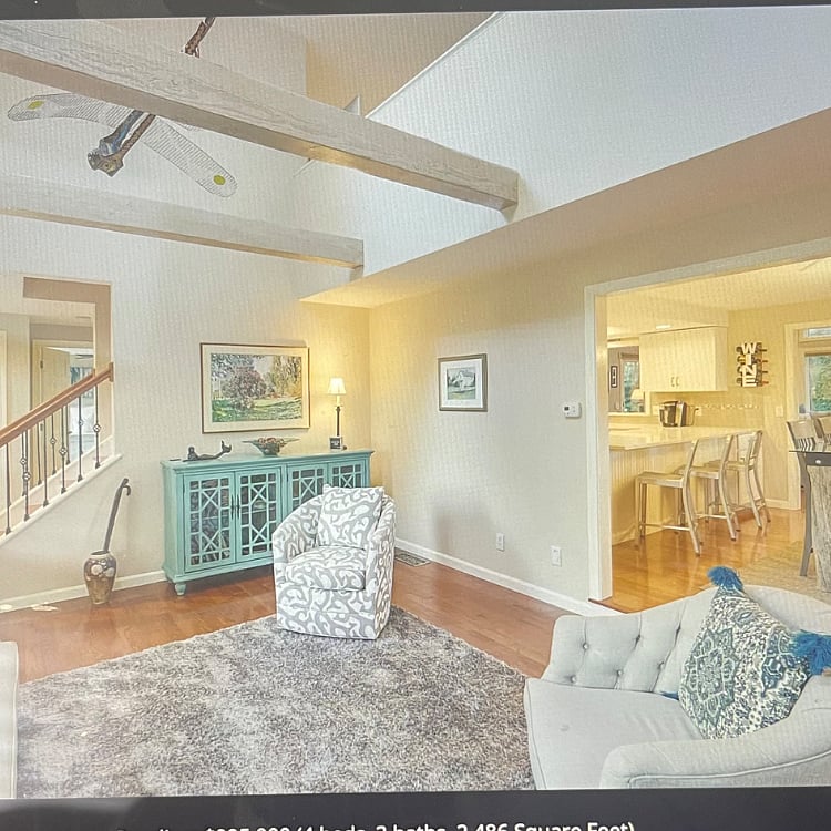 Shared space, first floor.