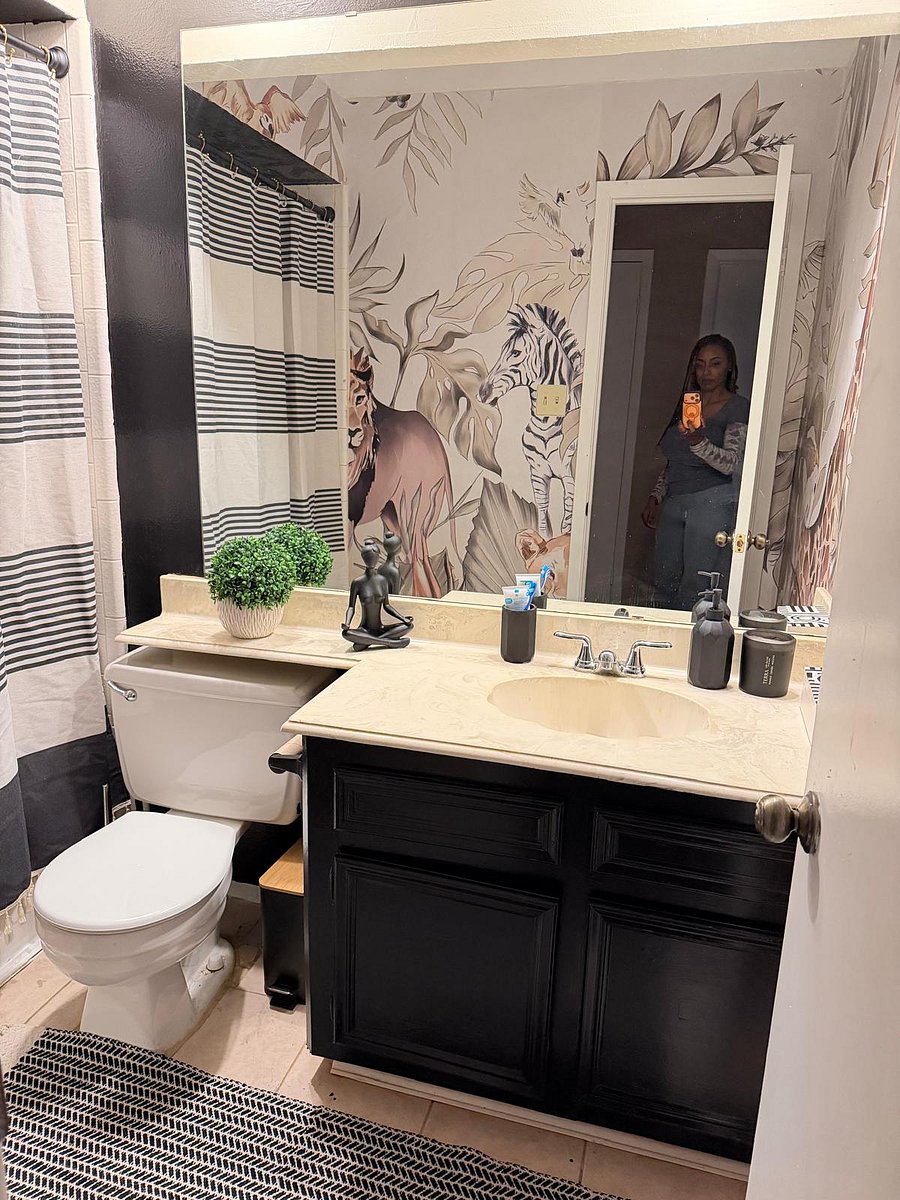 Hall Bathroom