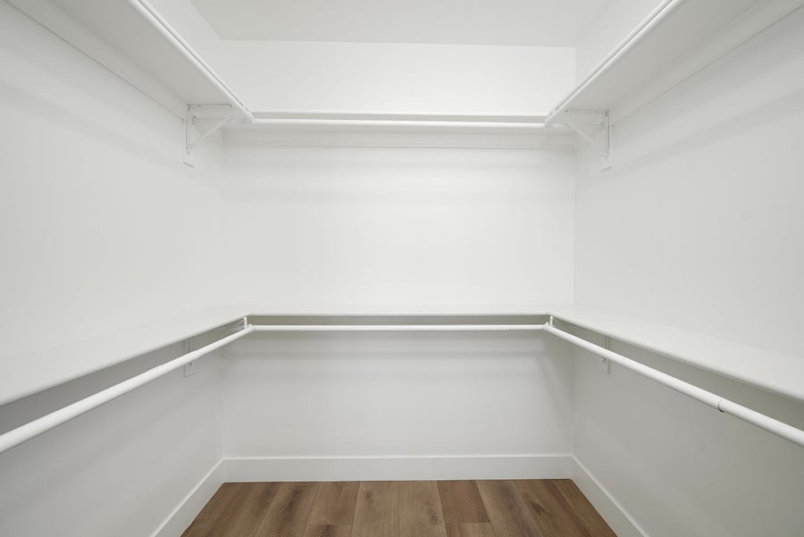 Fabulous U-shaped, walk-in closet for the third bedroom.