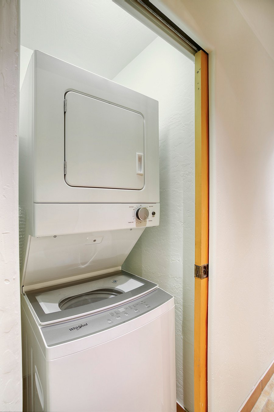Compact Indoor Laundry