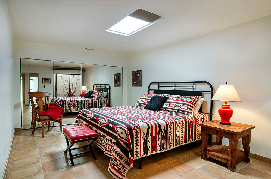 Guest Bedroom - King Bed