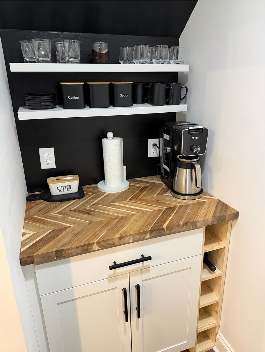 Organic Coffee & Wine Bar