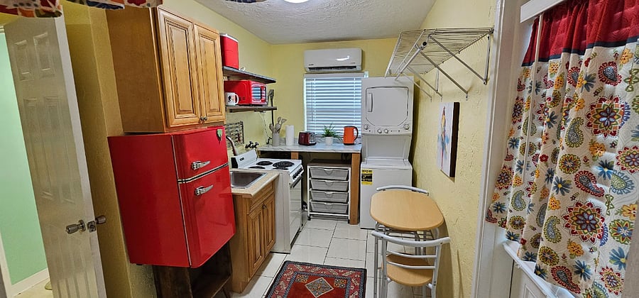 Complete kitchen including laundry.