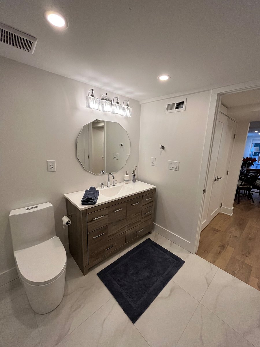 Large vanity