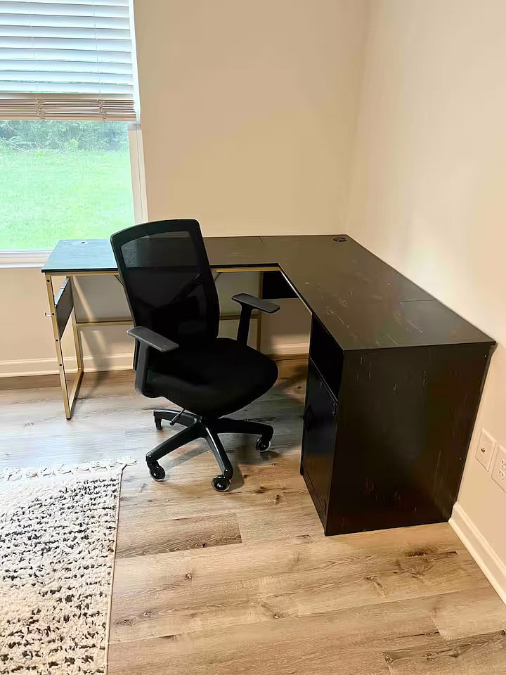 MASTER WORKDESK