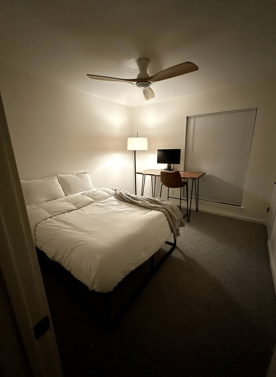 Secondary bedroom