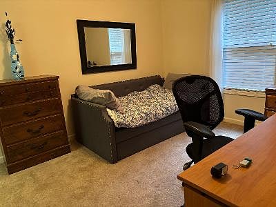 3rd bedroom/office. Twin trundle bed.