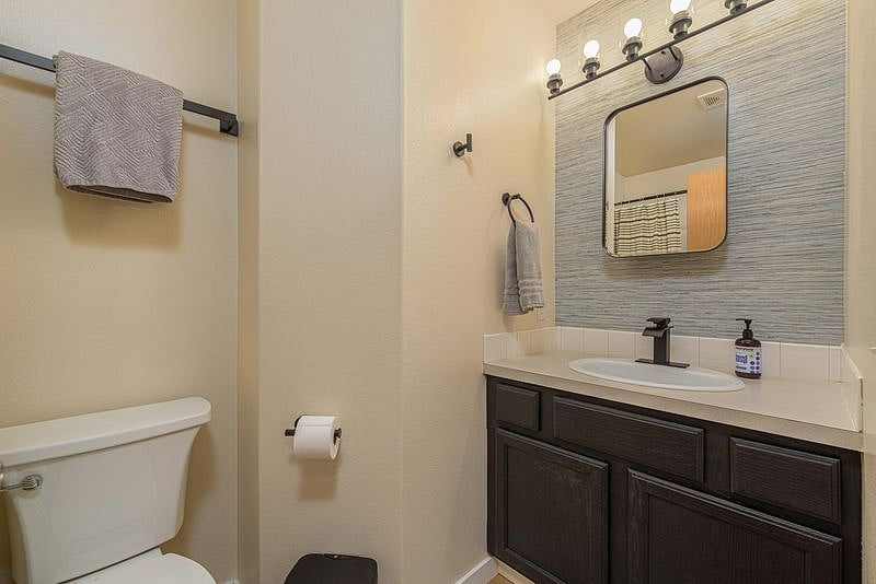 Main Bathroom with a shower/tub combo.