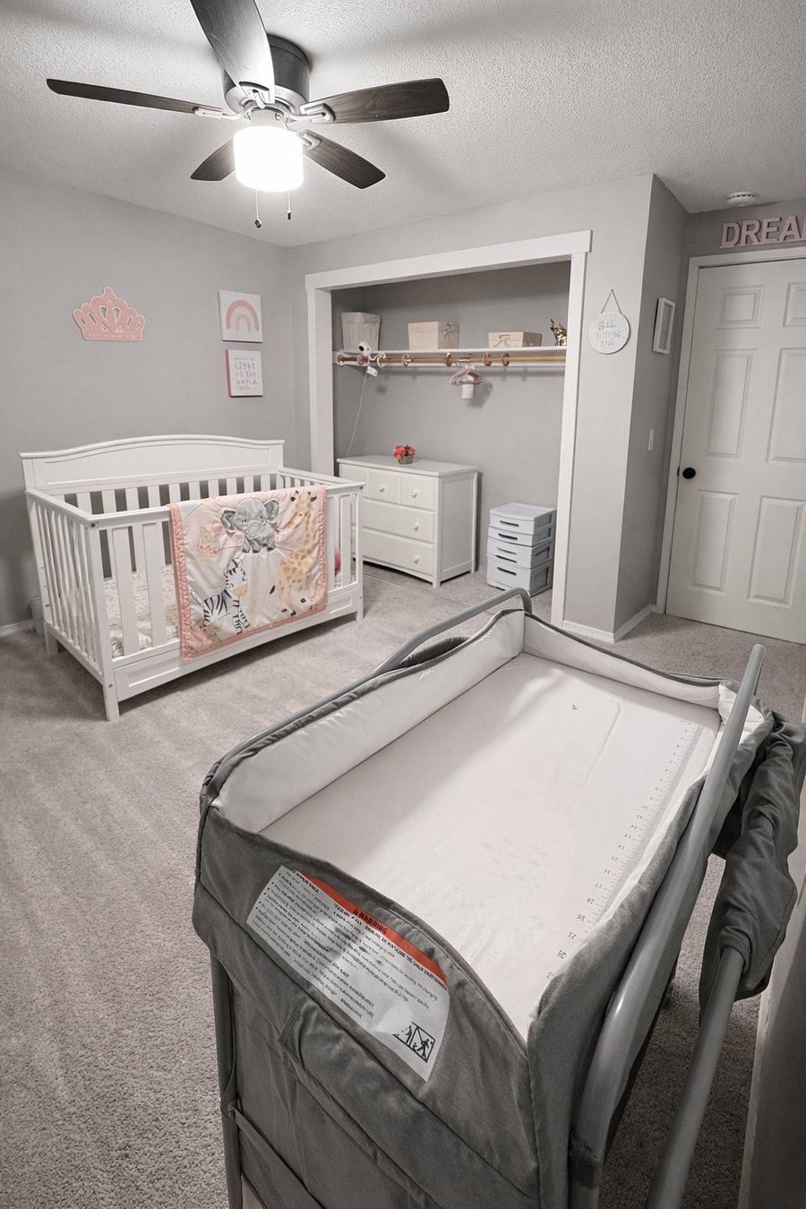3rd Bedroom (Queen bed available upon request) 
