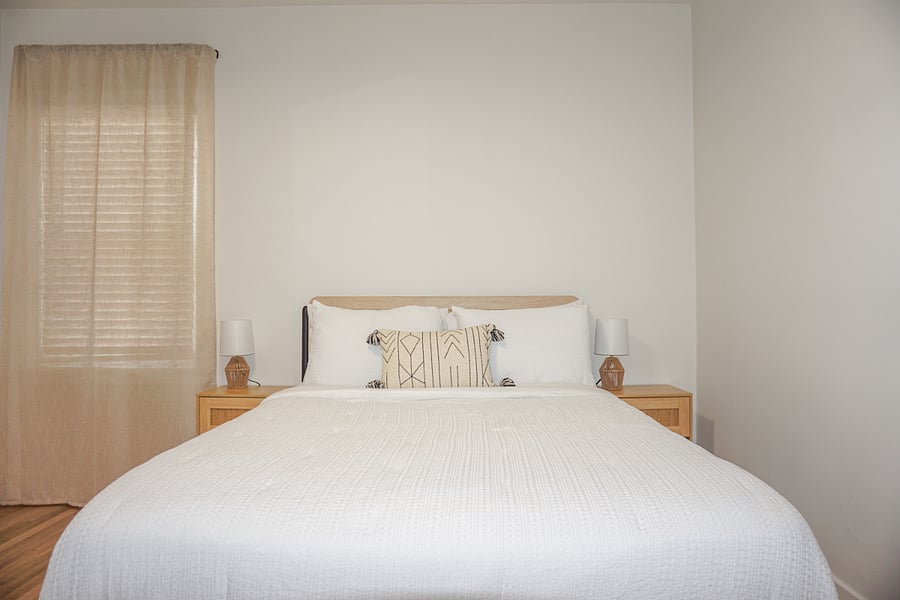 2nd bedroom