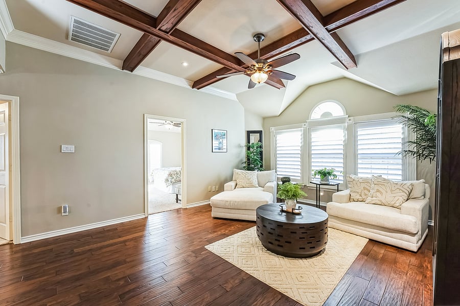 Sitting area with armchairs