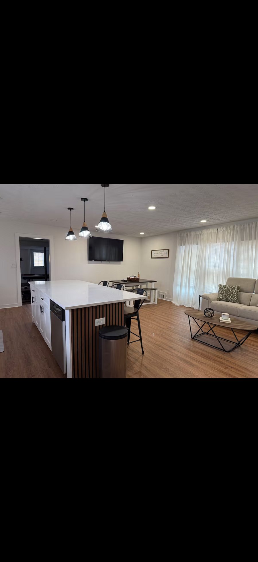 Furnished Finder property 963729_1 photo 3