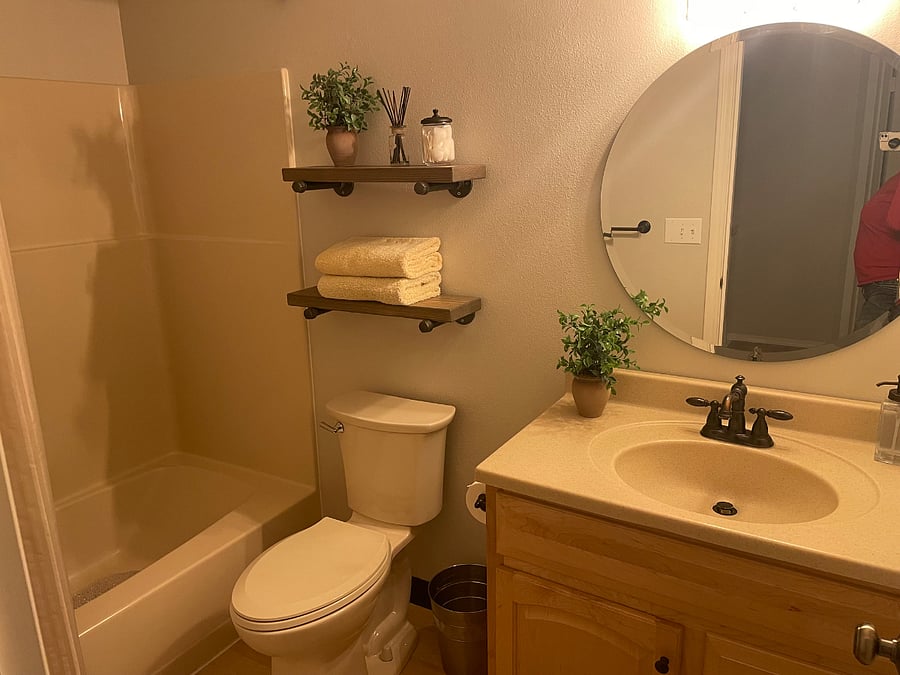 2nd full bath upstairs with tub.