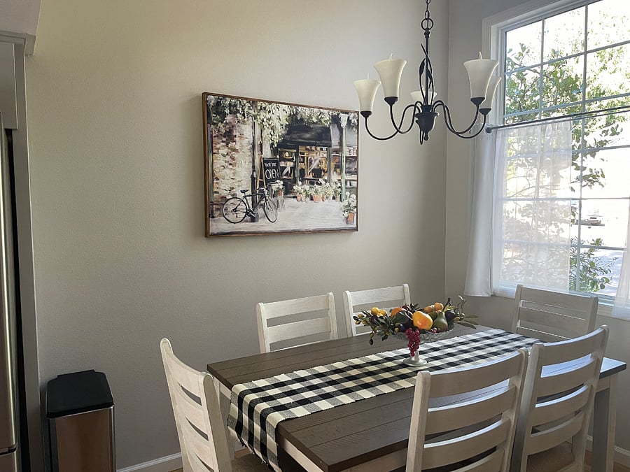 Eating nook