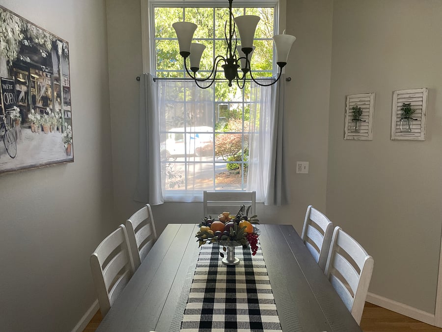 Eating nook