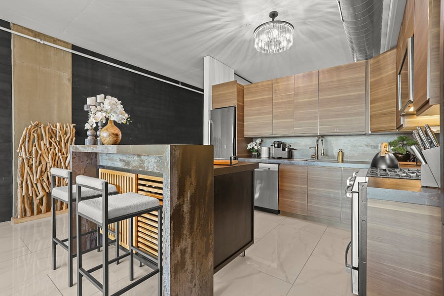 Fully Functioning Kitchen Fully stocked with cookware, utensils, Wolfe Toaster Oven & Kettle
