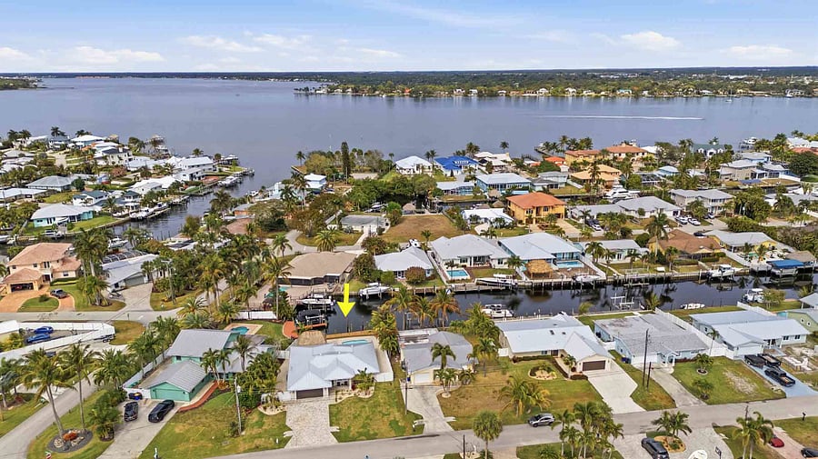Overview of home in neighborhood Lighthouse Point