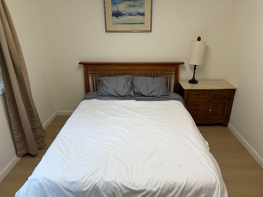 second bedroom