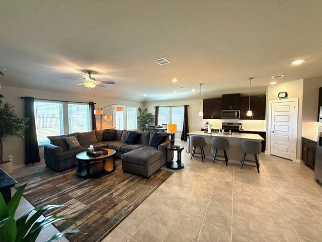 Furnished Finder property 963817_1 photo 4