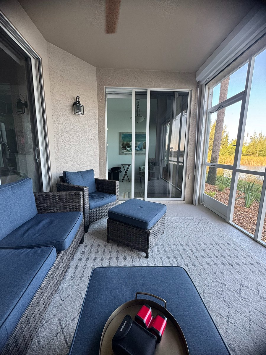 Lanai overlooking the lake