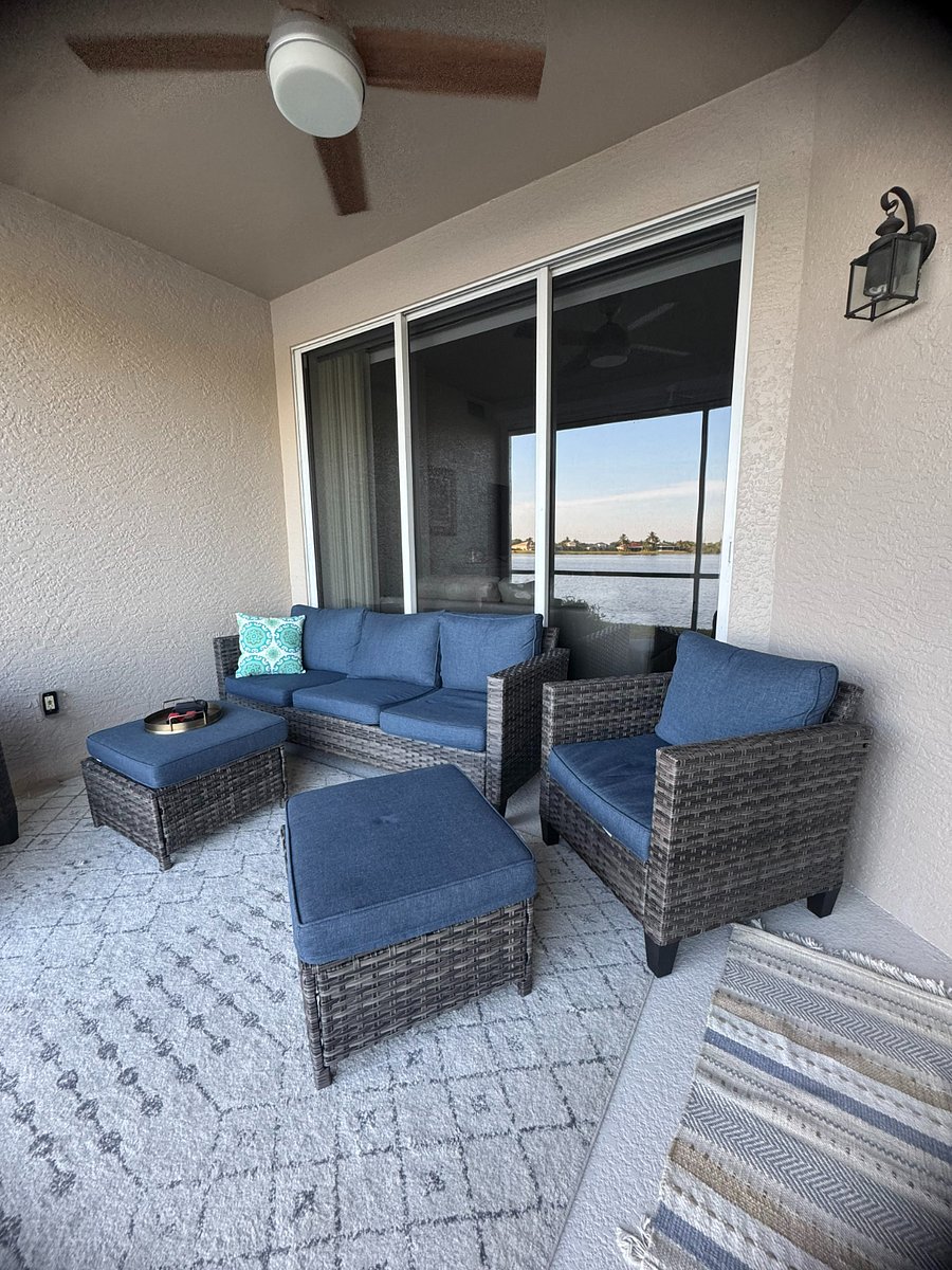 Lanai overlooking the lake