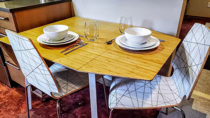 dining set up can accommodate 4