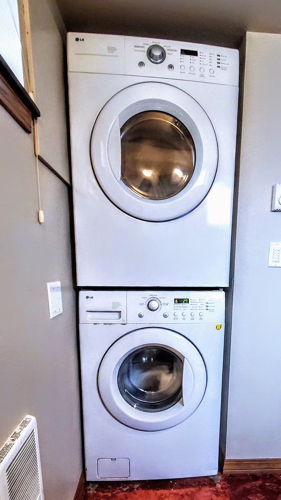 washer dryer in bathroom