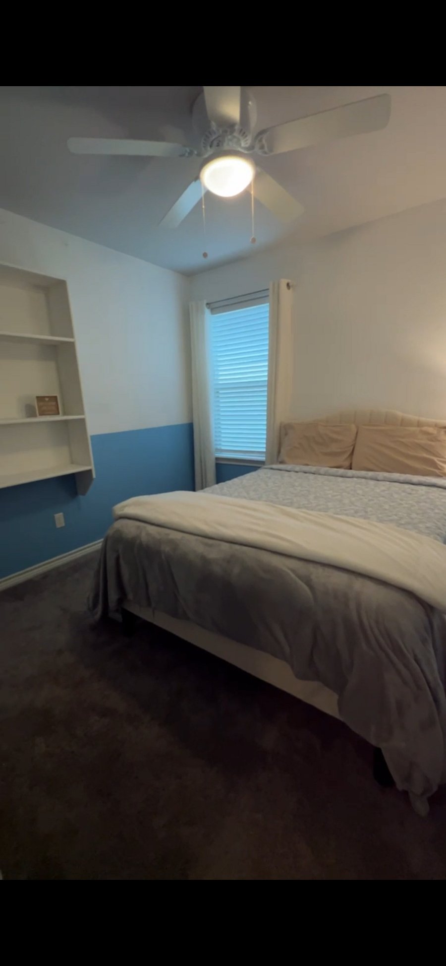3rd bedroom with full size bed and closet