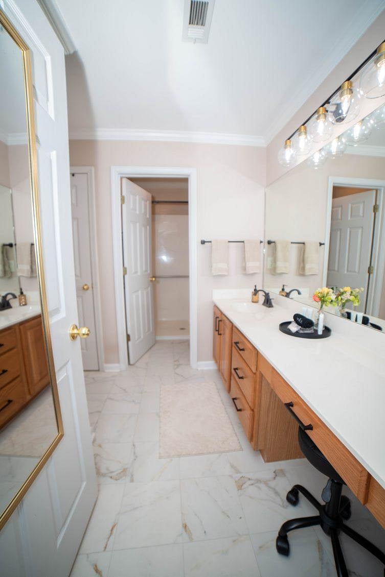 Furnished Finder property 963975_1 photo 25