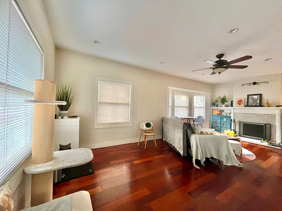 Gorgeous living room with working fireplace