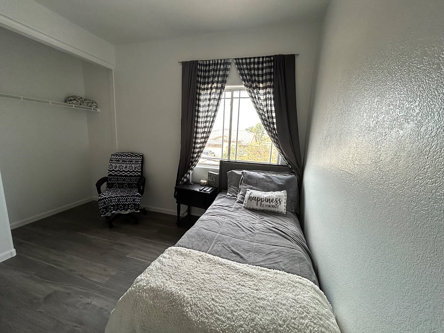 Bedroom 1 cont.