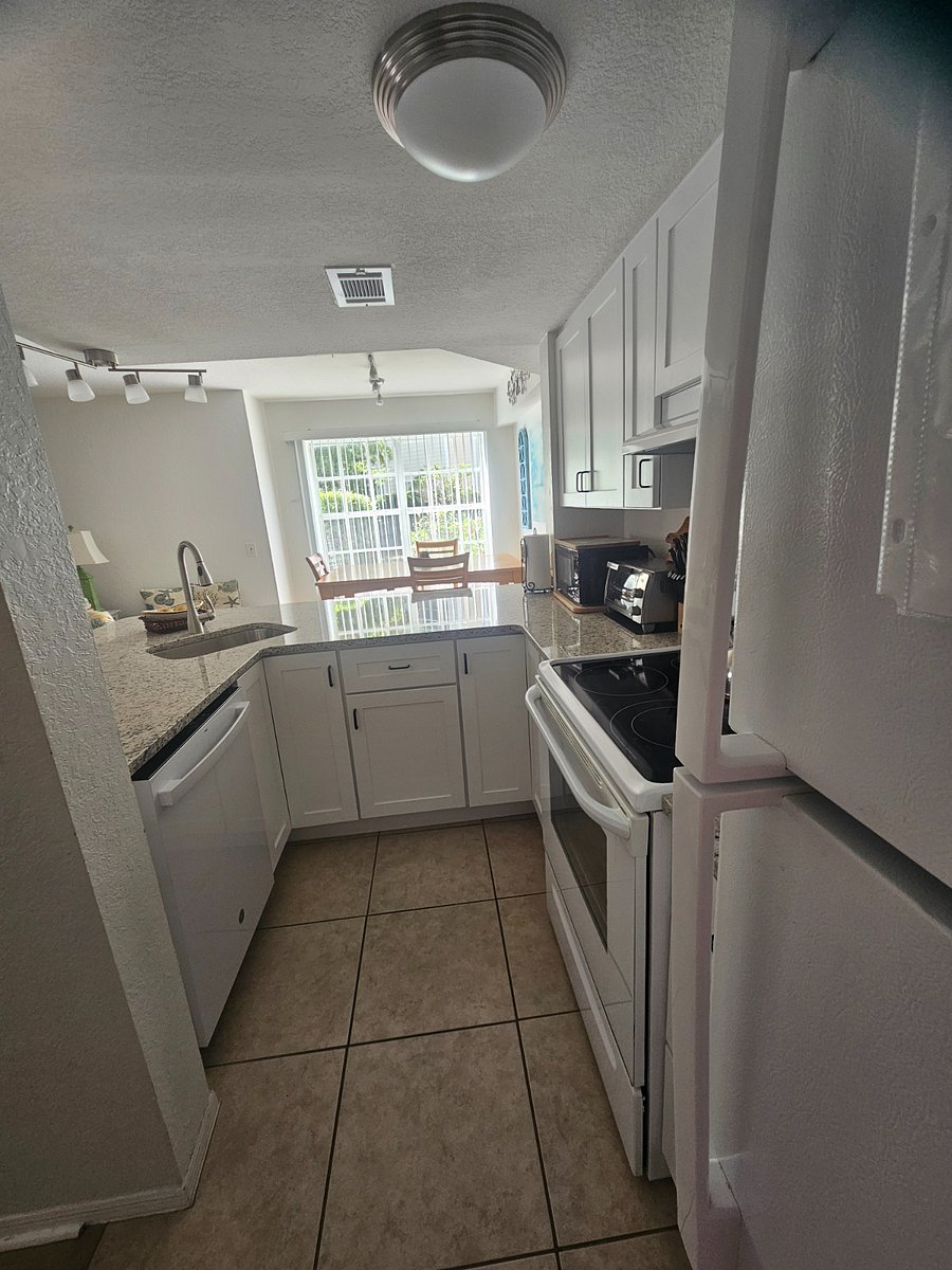 Furnished Finder property 964163_1 photo 22