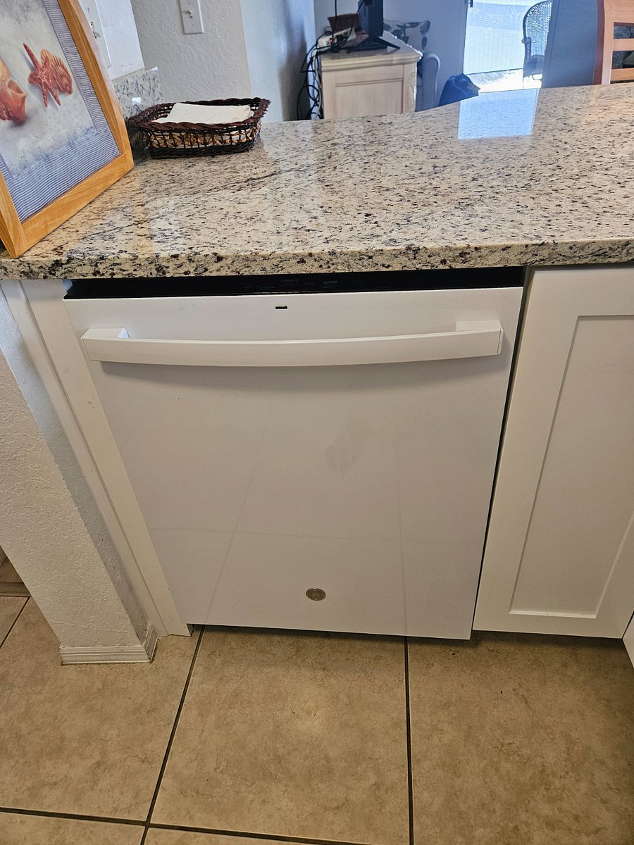 New dishwasher, very quiet & efficient