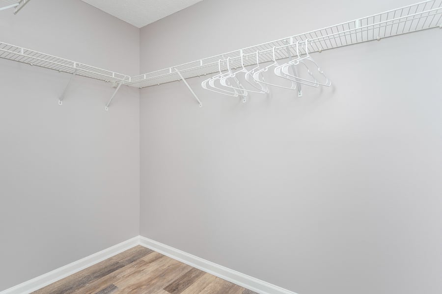 walk in closet