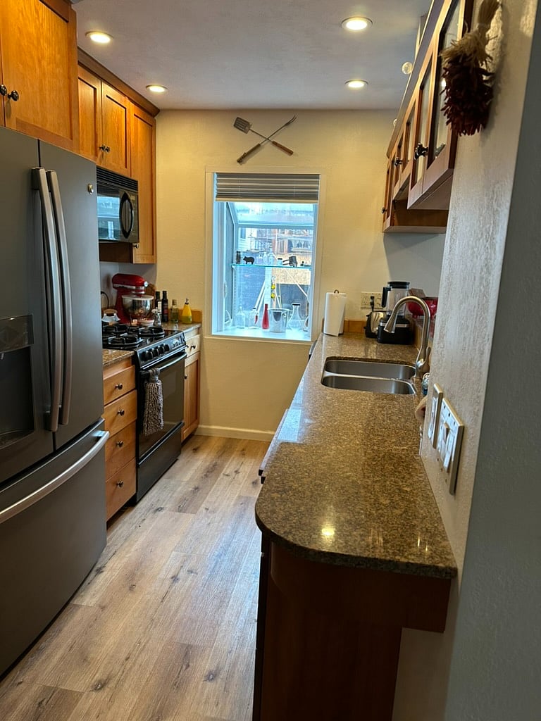 Kitchen-upstairs