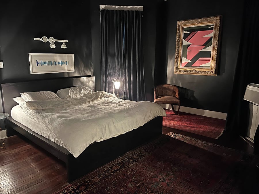 Second Floor Master Bedroom. Very comfortable King size memory foam mattress, blackout curtains, smart TV and Nespresso machine. 