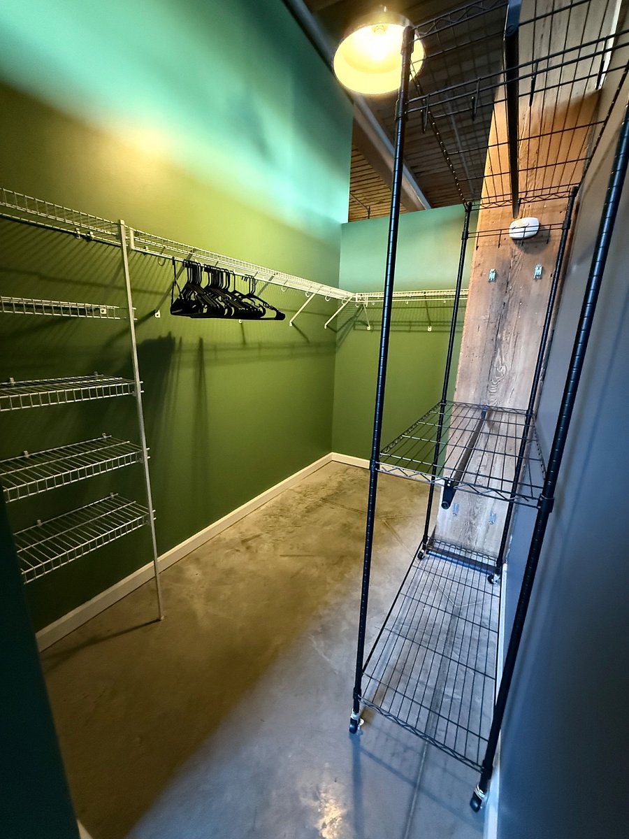Primary walking closet