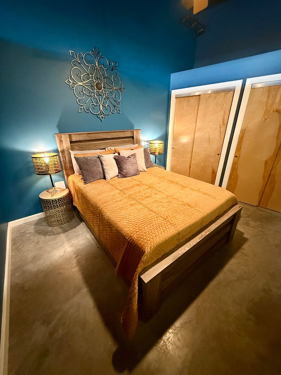 Second bedroom