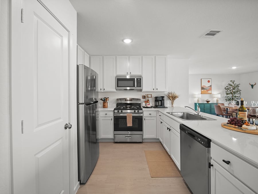 Fully stocked kitchen with everything you need-just bring your groceries.