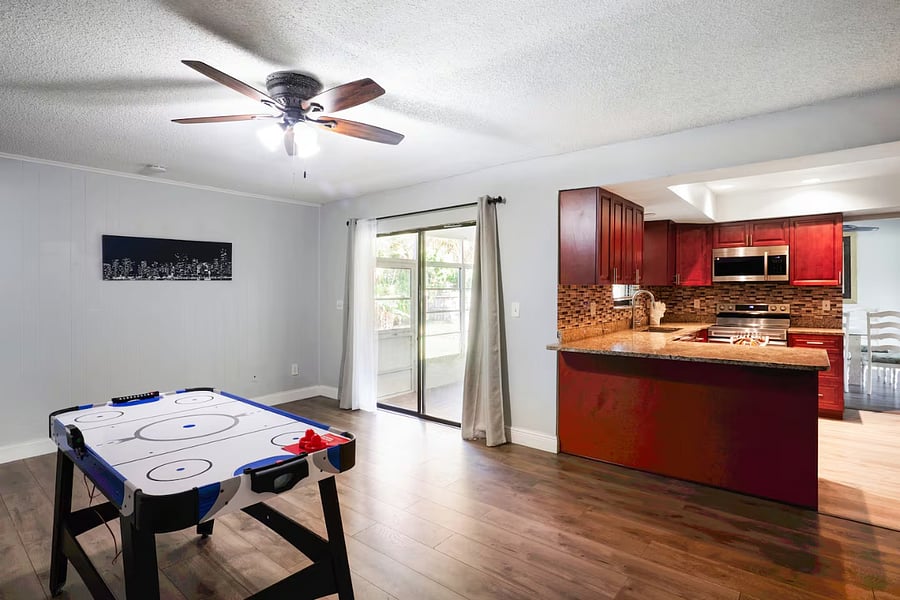 Furnished Finder property 964608_1 photo 11