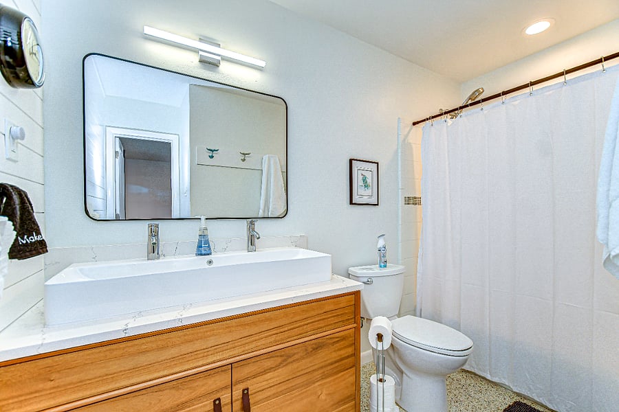 Primary Ensuite Bathroom, with Double Vanity
