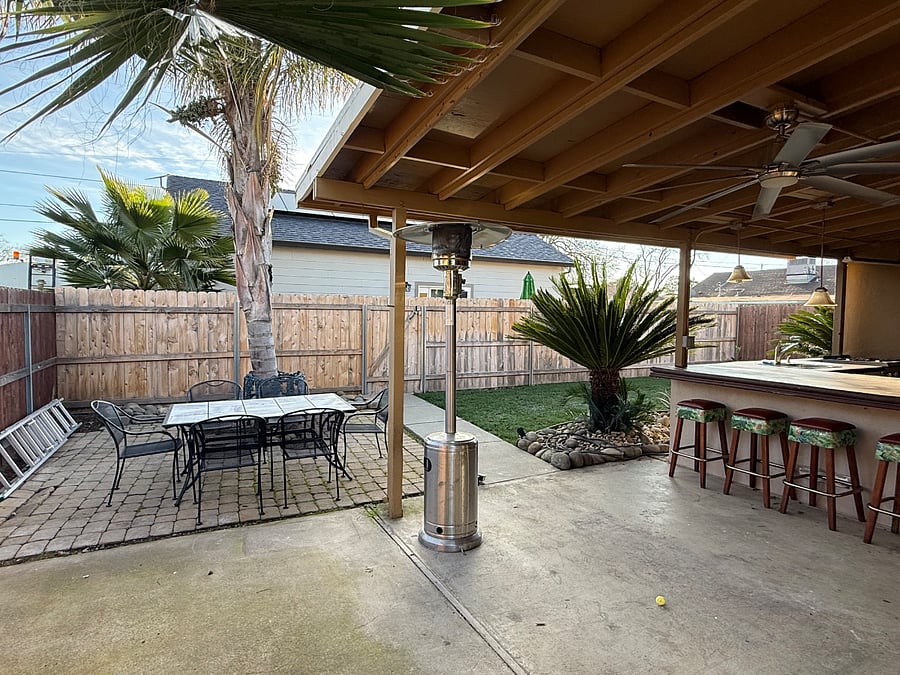Outdoor area
