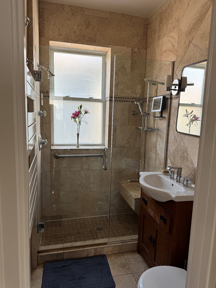 Bath with Dual Shower