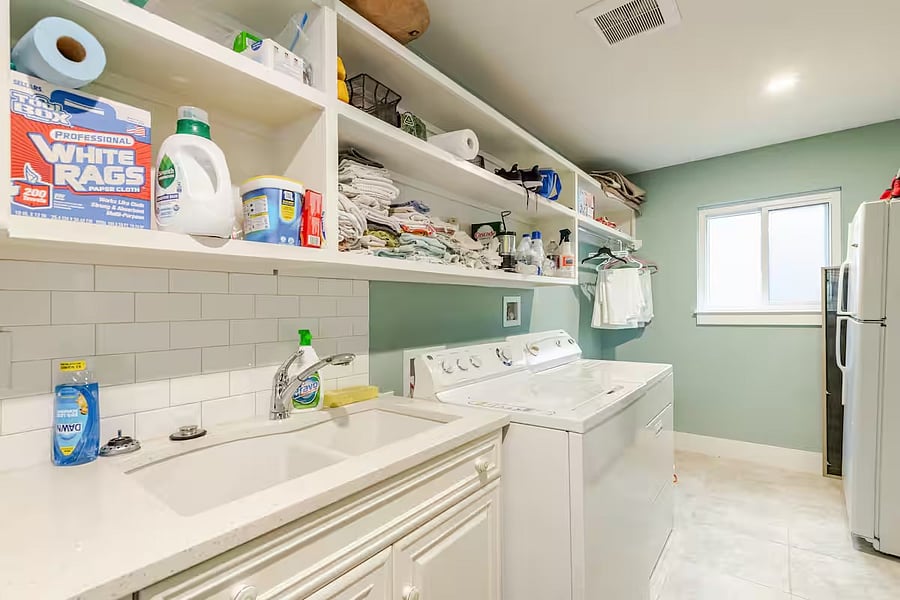 Large laundry room